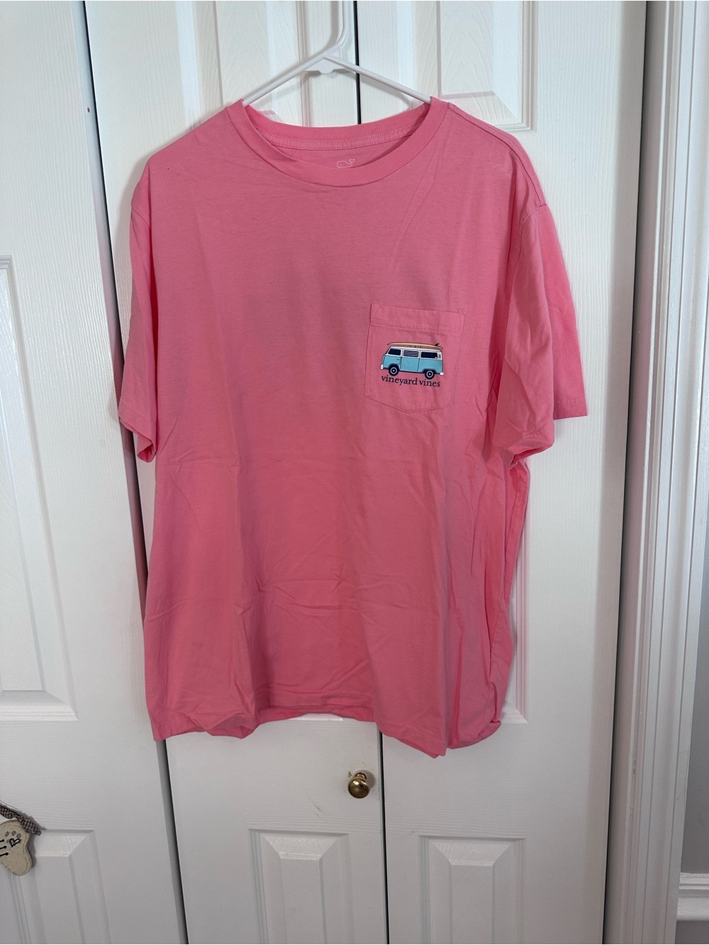 Vineyard Vines Pink Mens Short Sleeve Tee with Camper Pocket Graphic